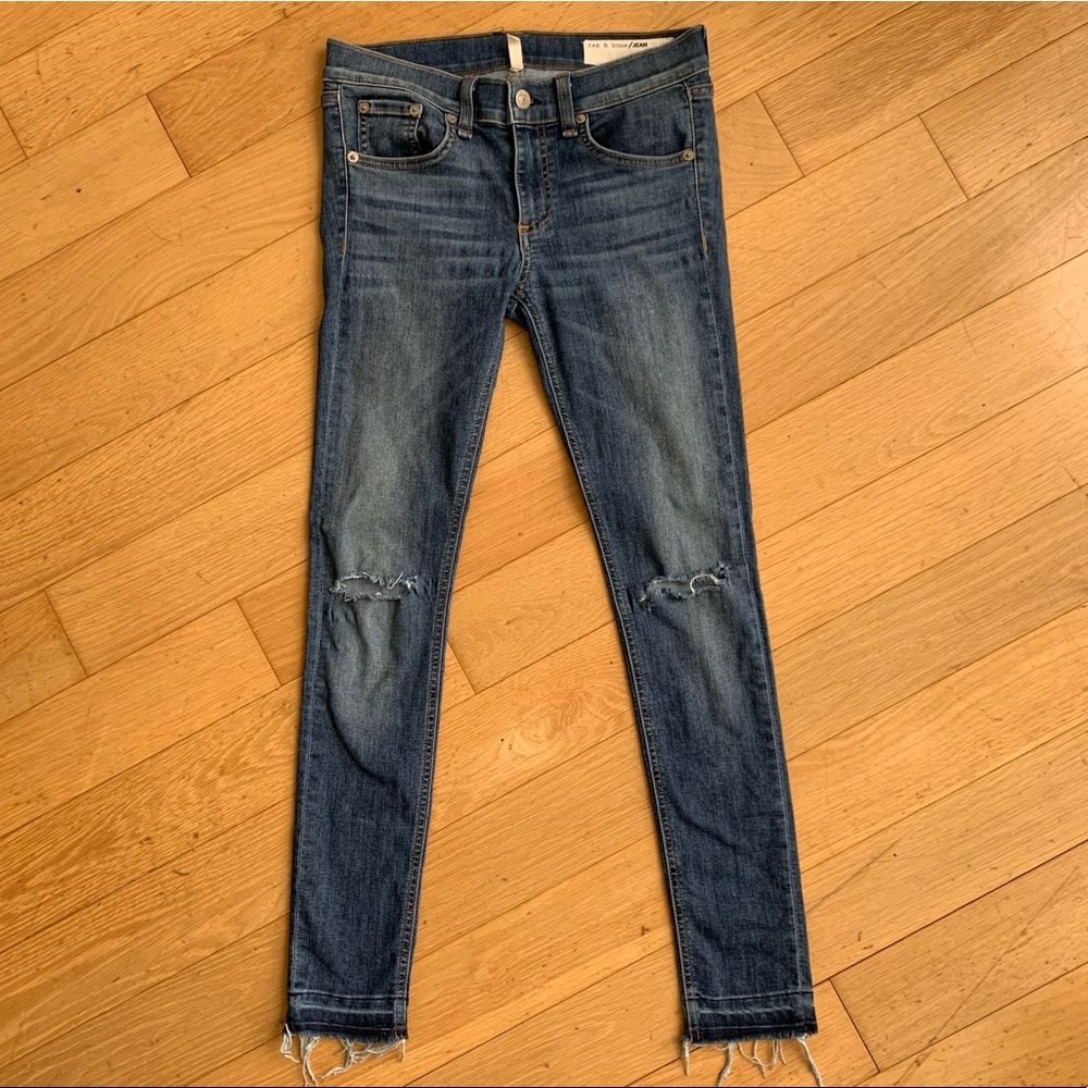 RAG & BONE Capri in Lily Dale wash - Sz 26 - Picture 2 of 11